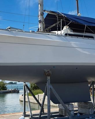 Barca a vela Moody 33