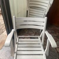 Sedie comode in legno