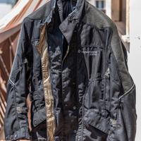 Completo abbigliamento donna per moto Gran Turismo