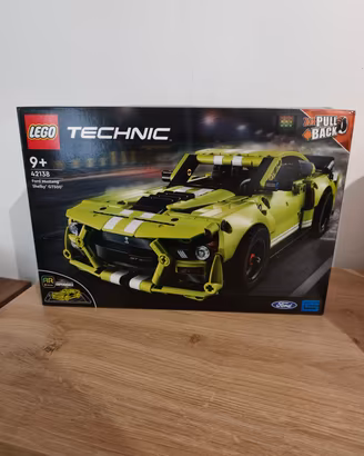 Lego 42138 Ford Mustang Shelby GT500