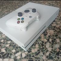 XBOX One S 1TB usata+ 4 Giochi 