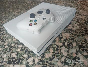 XBOX One S 1TB usata+ 4 Giochi 