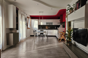 App.piano terra 2camere 2 bagni