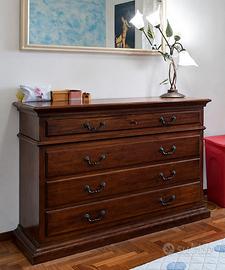 Comò in legno massello 4 cassetti