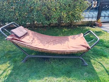 Amaca con struttura in ferro 