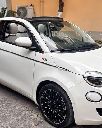 Fiat 500e Cabrio