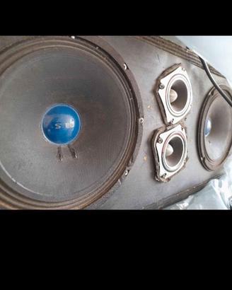 Impianto stereo auto ALTRE COSE IN DESCRIZIONE