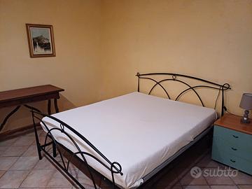 Stanza in appartamento condiviso