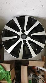 Cerchi in lega MAK 15” Toyota Yaris Hybrid 2017-20