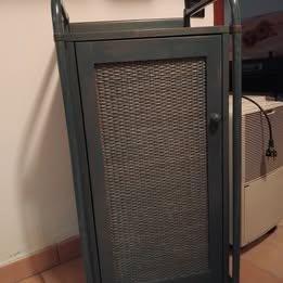 Mobil bagno  in legno e rattan blu
