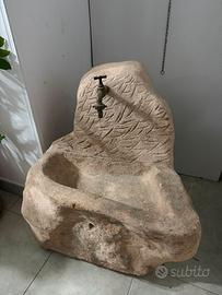 Fontana in pietra