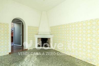 Appartamento di 90 m² con 4 locali a Tertenia