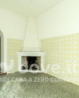 Appartamento di 90 m² con 4 locali a Tertenia