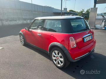 Mini Cooper 1.6 116cv
