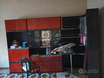 Regalasi cucina, soggiorno e camera da letto