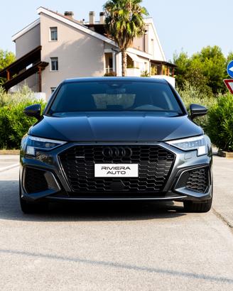 Audi A3 SPB 40 TFSI quattro S tronic Identity Blac