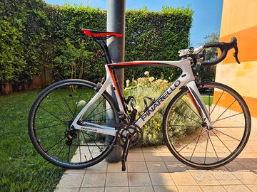 Bicicletta Pinarello Dogma F8