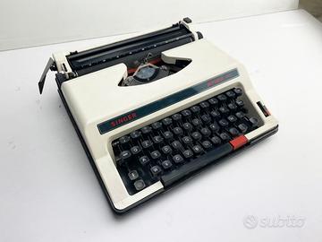 Macchina da scrivere singer 8600