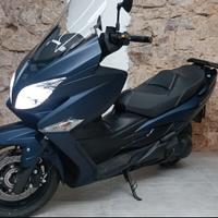 Suzuki Burgman 400 OPERAZIONE 50%