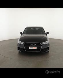 Disponibile ricambi Audi a3 2018 faro Z diesel