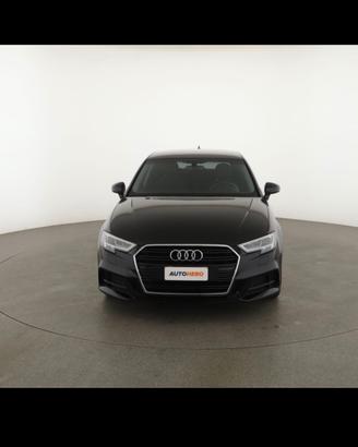 Disponibile ricambi Audi a3 2018 faro Z diesel