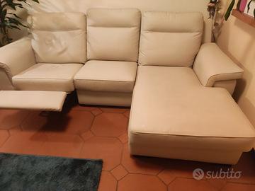 Divano in  pelle