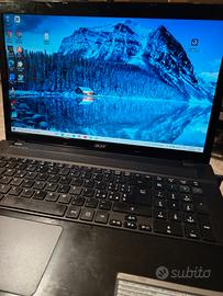 Acer Core i7- 17" (SSD 250 + 8GB RAM)