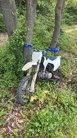 Pit bike