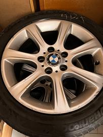Gomme invernali con cerchi 225/50 R17 BMW
