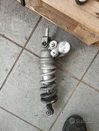 Ammortizzatore R1 2009