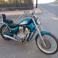 Suzuki Intruder 800