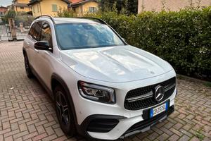 Mercedes-Benz GLB 200d Automatic Premium