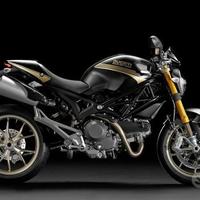 Vestizione Completa Darmah per Ducati Monster