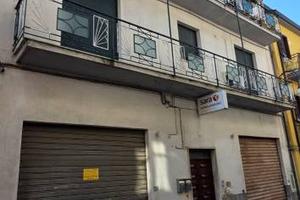 Appartamento di 175 m² con 5 locali a Lioni