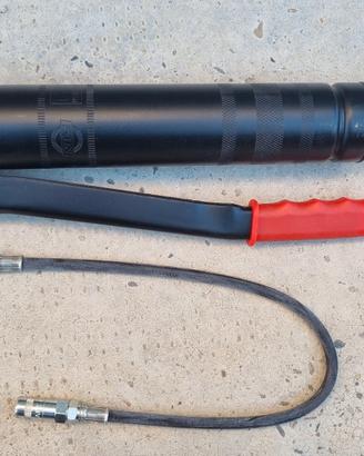 Ingrassatore manuale a leva NILS 500 ccm