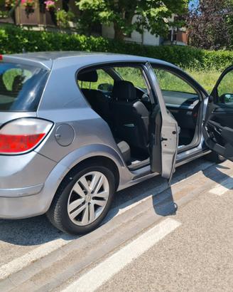 Opel Astra 1.7 CDTI 125 CV – 2008
