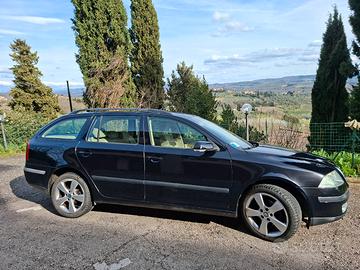  Skoda Octavia  2.0 TDI SW