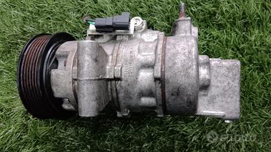COMPRESSORE A/C FORD Ka Serie 06B00372 Benzina 120