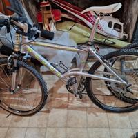 Mtb Scout Off Road Mountain Bike collezione