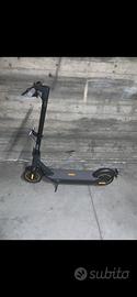 Monopattino ninebot g30 max
