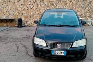 FIAT Idea - 2010