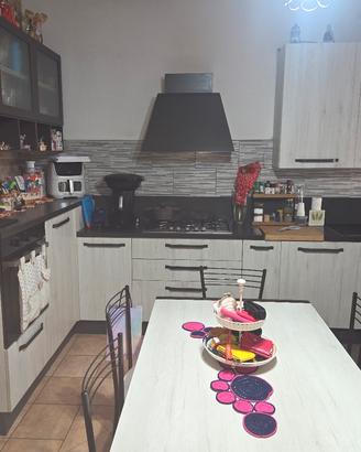 Cucina Completa (leggi descrizione)
