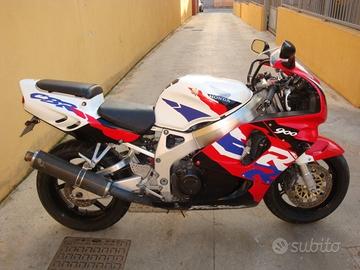 HONDA CBR 900 ricambi vari