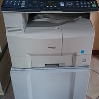 FOTOCOPIATRICE PANASONIC CON CARRELLO (54k copie) 