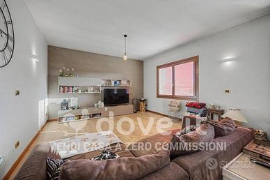 Casa indipendente di 190 m² con più di 5 locali e 