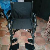 Sedia rotelle per disabile