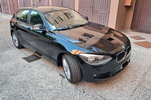 BMW Serie 1 (F20) - 2015 Nera con tettuccio