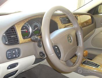 JAGUAR S-Type Executive 3.0 V6  GPL