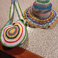 borsa e cappello