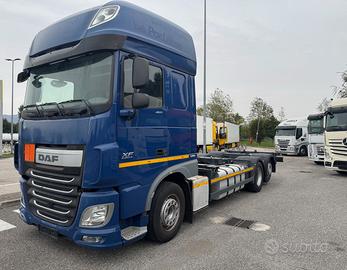 Motrice daf xf 460 casse mobili